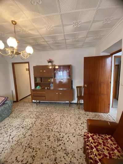 Image No.4-3 Bed Property for sale