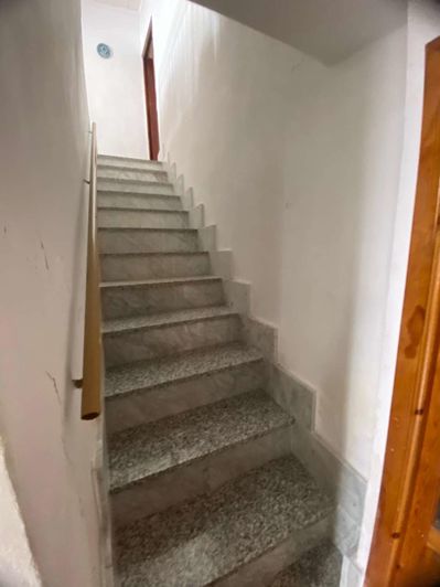 Image No.8-3 Bed Property for sale