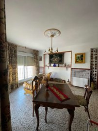 property241033572