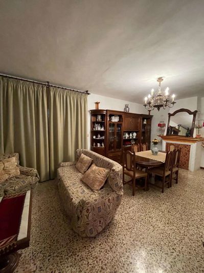 Image No.21-5 Bed Property for sale