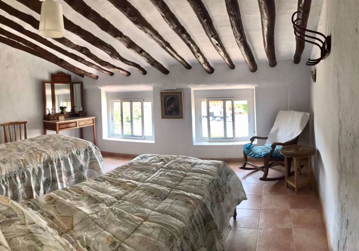 Image No.21-5 Bed Property for sale