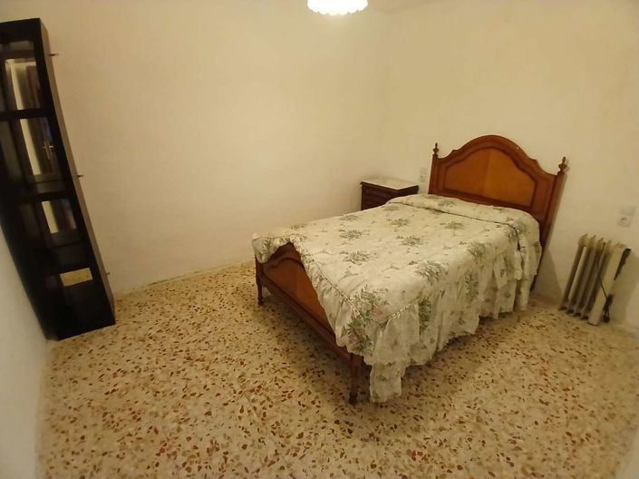 Image No.6-2 Bed Property for sale