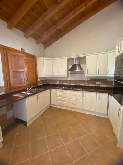 Image No.14-3 Bed Chalet for sale