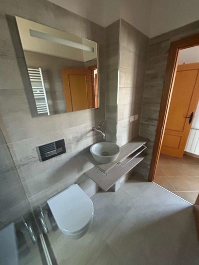 Image No.25-3 Bed Chalet for sale