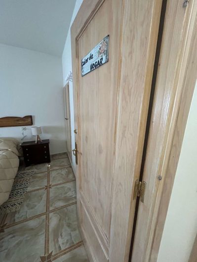 Image No.13-4 Bed Townhouse for sale