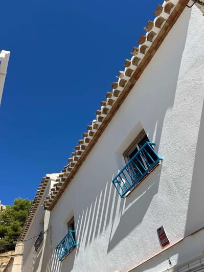 Image No.24-4 Bed Townhouse for sale