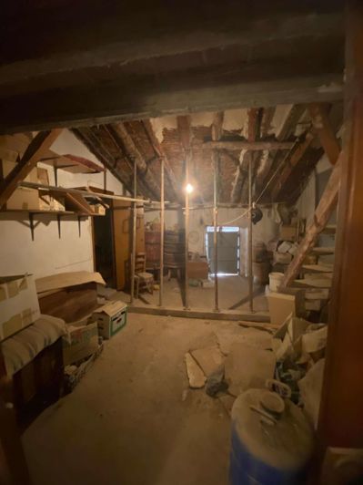 Image No.27-4 Bed Property for sale