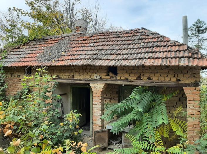 Image No.7-2 Bed Country House for sale