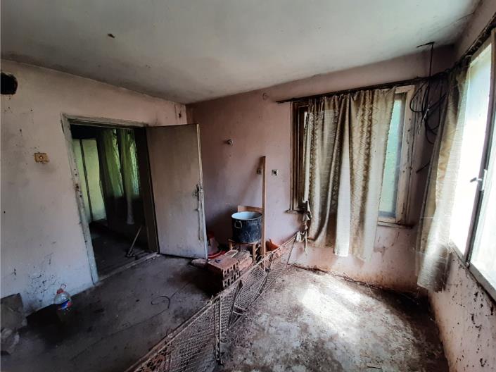 Image No.10-3 Bed Country House for sale