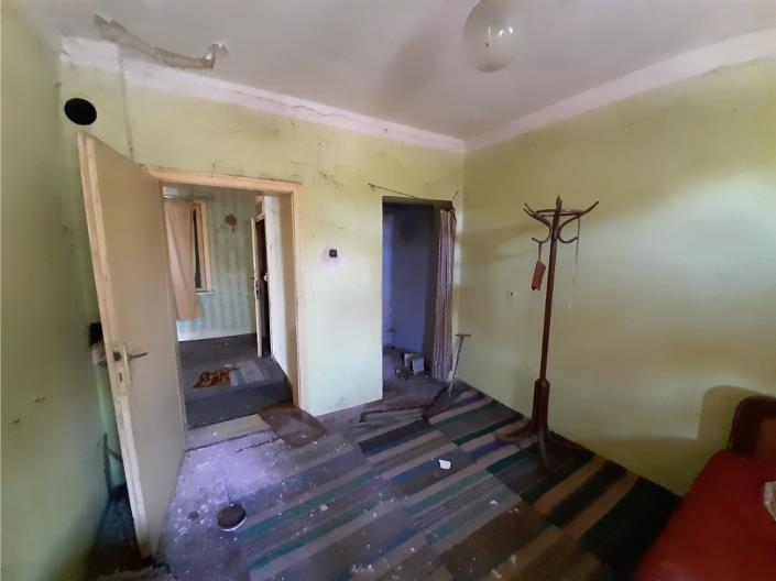 Image No.8-2 Bed Country House for sale