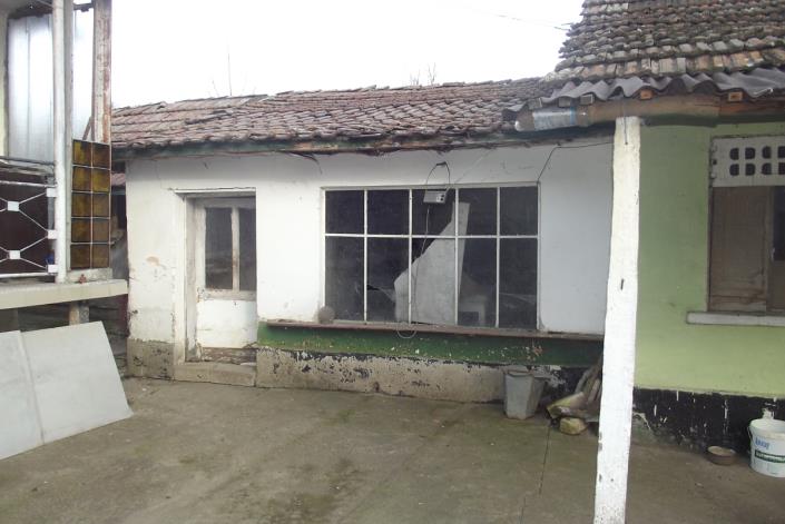 Image No.10-3 Bed Country House for sale