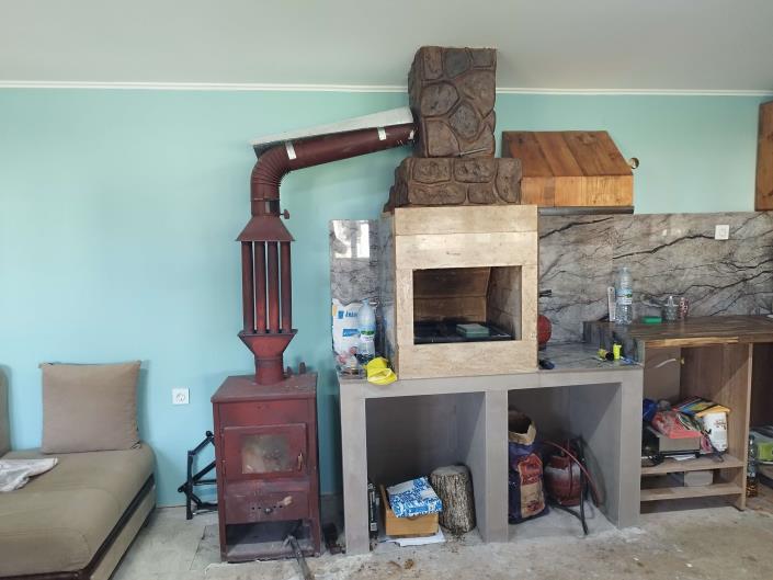 Image No.4-2 Bed Country Property for sale