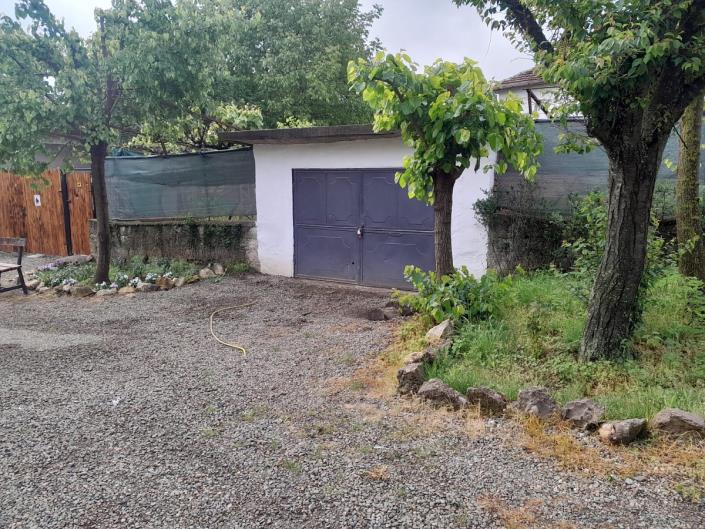 Image No.8-2 Bed Country House for sale