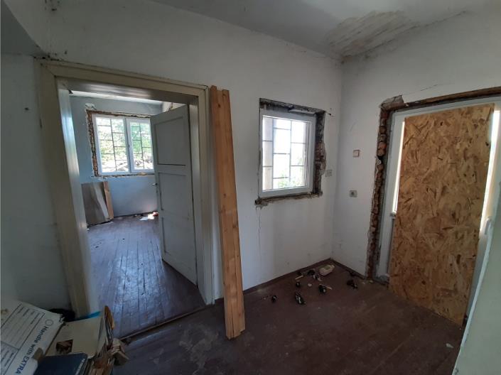 Image No.10-3 Bed Country House for sale