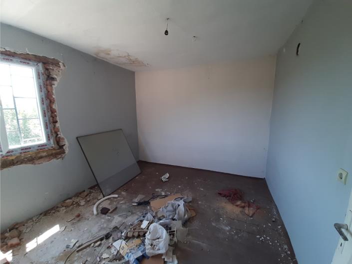 Image No.11-3 Bed Country House for sale