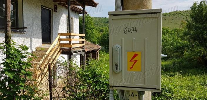 Image No.2-2 Bed Country House for sale