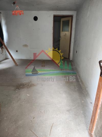 Image No.7-4 Bed Country House for sale