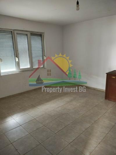 Image No.2-2 Bed Country House for sale