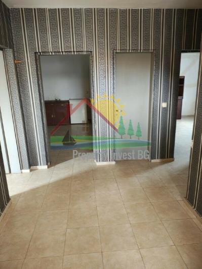 Image No.5-2 Bed Country House for sale