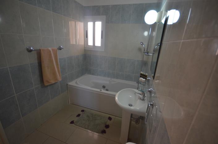 Image No.19-2 Bed Apartment for sale