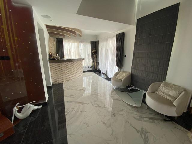 Image No.15-4 Bed Village House for sale