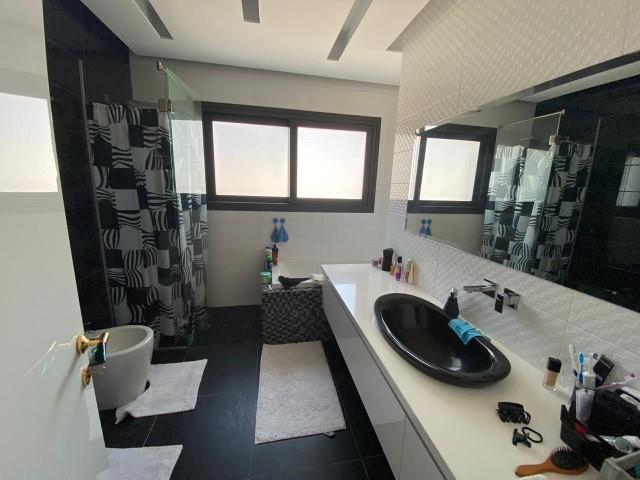 Image No.27-4 Bed Village House for sale