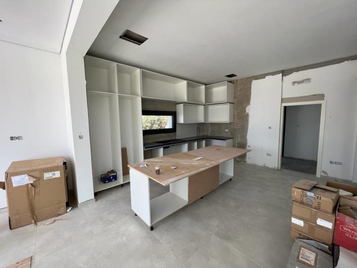 Image No.6-Villa for sale