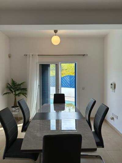 Image No.9-3 Bed Villa for sale