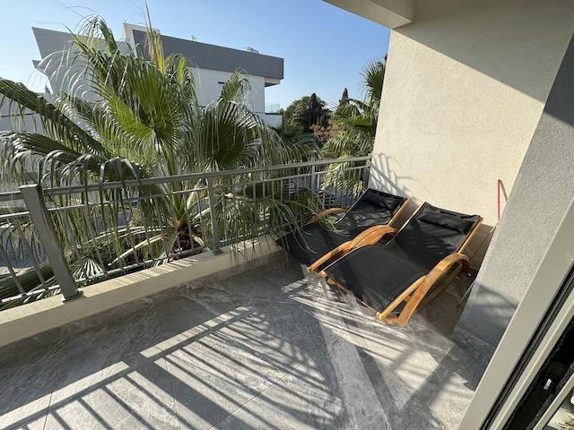 Image No.15-3 Bed Apartment for sale