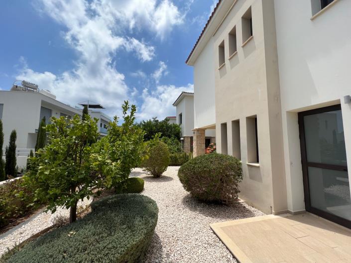 Image No.2-3 Bed Villa for sale