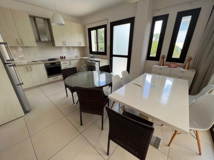 Image No.3-3 Bed Villa for sale