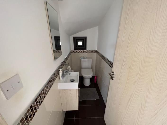 Image No.8-3 Bed Villa for sale