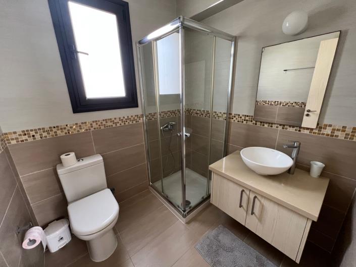 Image No.9-3 Bed Villa for sale