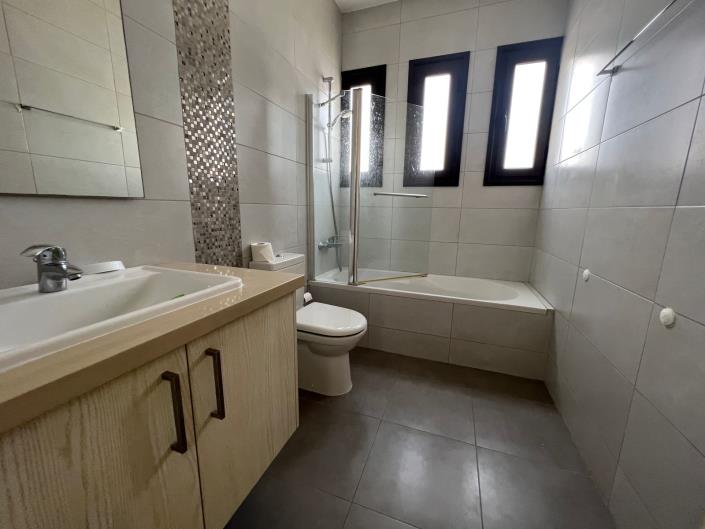 Image No.11-3 Bed Villa for sale