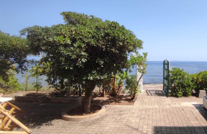 Image No.18-8 Bed Villa / Detached for sale