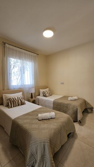 Image No.10-3 Bed House/Villa for sale