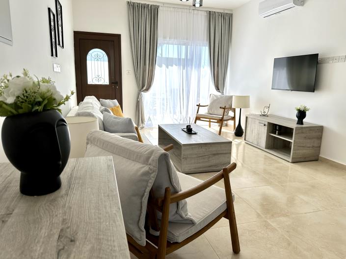 Image No.14-2 Bed Townhouse for sale