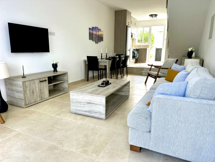 Image No.31-2 Bed Townhouse for sale