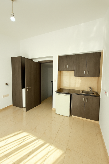 Image No.11-2 Bed Townhouse for sale