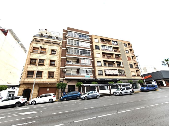 Image No.1-3 Bed Apartment for sale