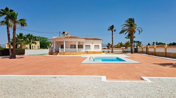 Image No.1-3 Bed Country House for sale