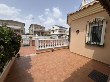 156040-villa-for-sale-in-almoradi-30177493-la