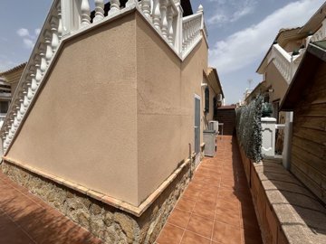 156040-villa-for-sale-in-almoradi-30177470-la