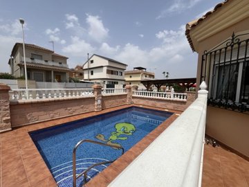 156040-villa-for-sale-in-almoradi-30177456-la