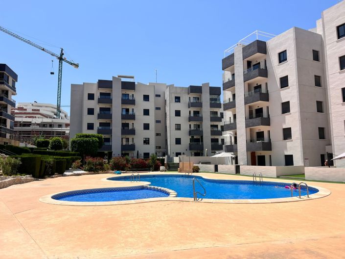 Image No.1-2 Bed Property for sale