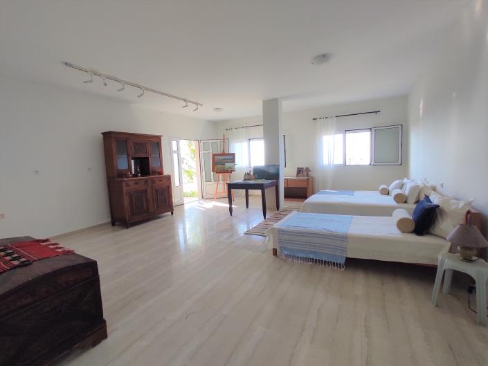 Image No.3-Villa for sale