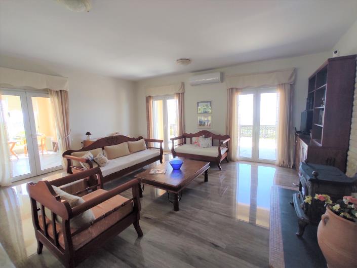 Image No.7-Villa for sale