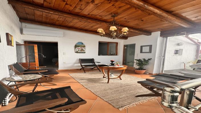 Image No.6-House for sale