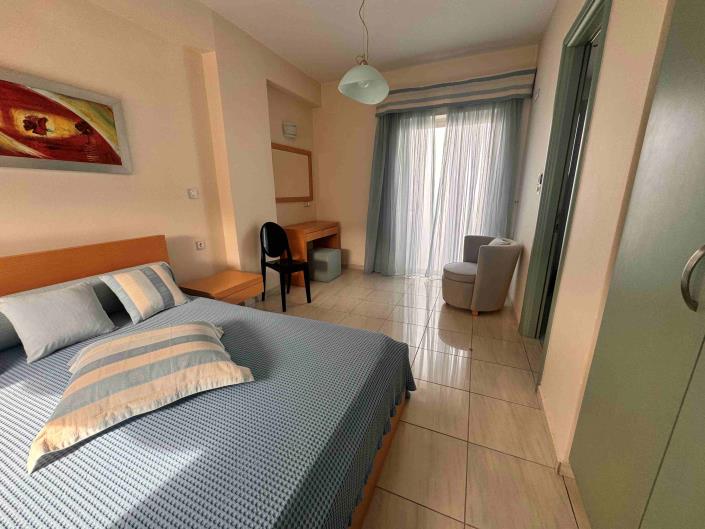 Image No.4-6 Bed Villa for sale