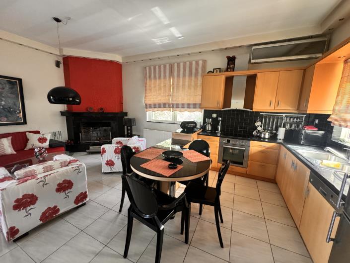 Image No.2-6 Bed Villa for sale